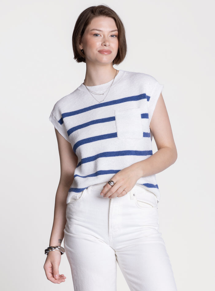 #color_navy-white