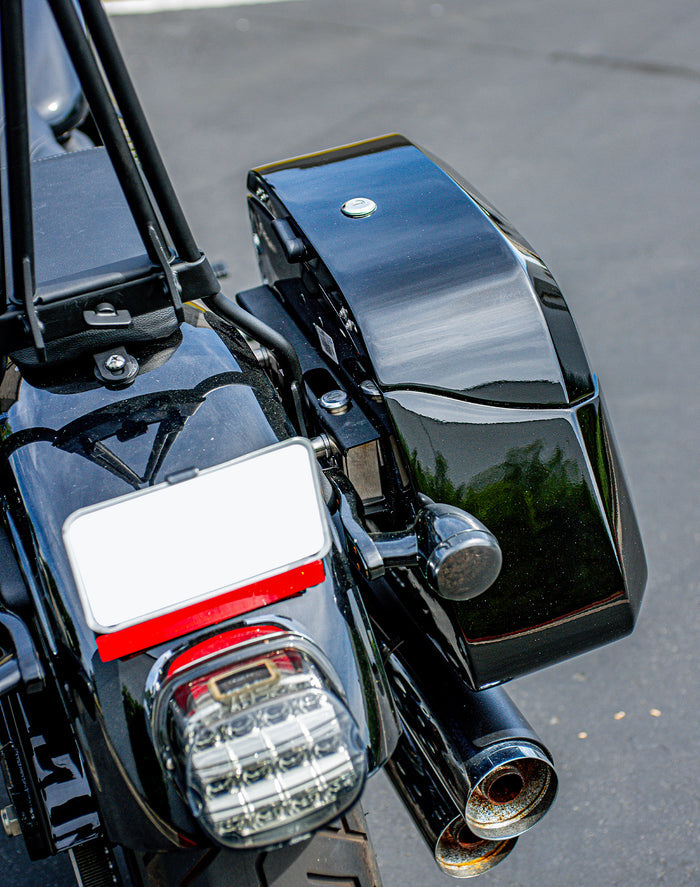 Viking Saddlebags Quick Disconnect System For Harley Davidson Softail v3