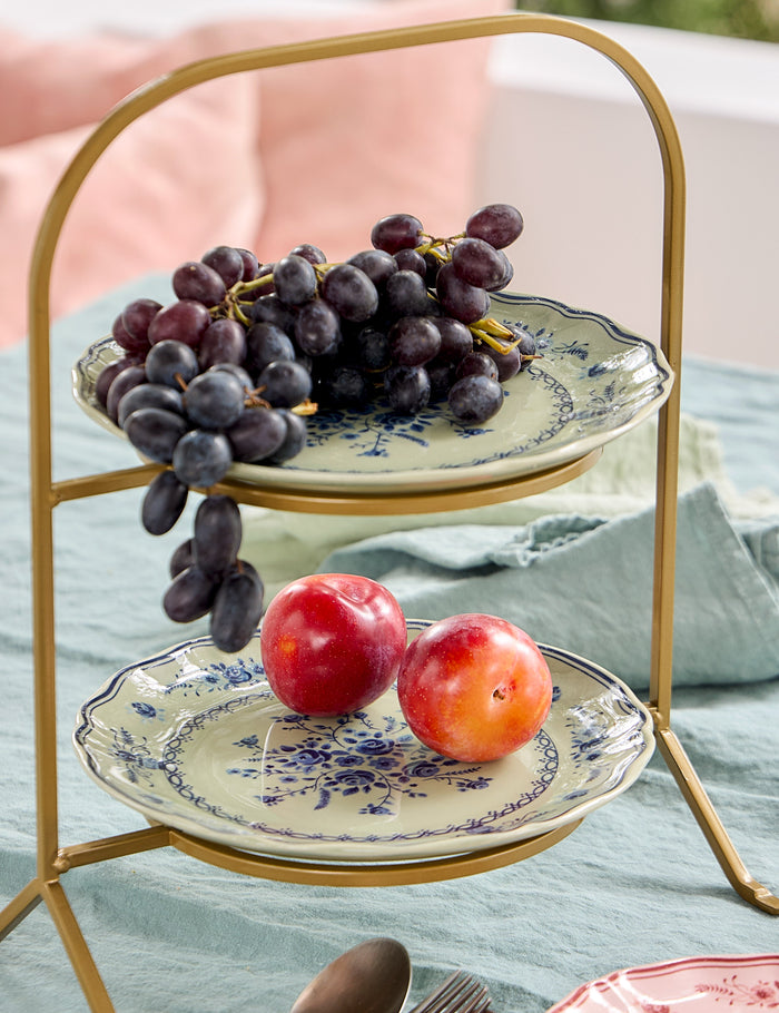 #color::beige #color::olive #style::appetizer-plates--set-of-4