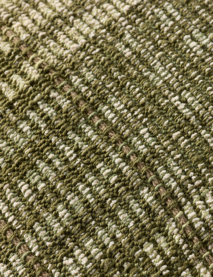 #color::green #size::22--x-22- #insert::down #insert::polyester