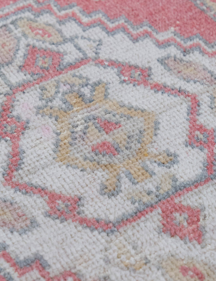 Vintage Turkish Hand-Knotted Wool Mini Rug No. 308, 1'7" x 3'2"
