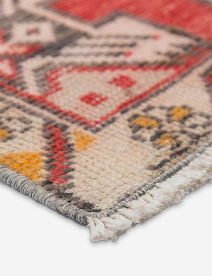 Vintage Turkish Hand-Knotted Wool Mini Rug No. 312, 1'5" x 3'2"