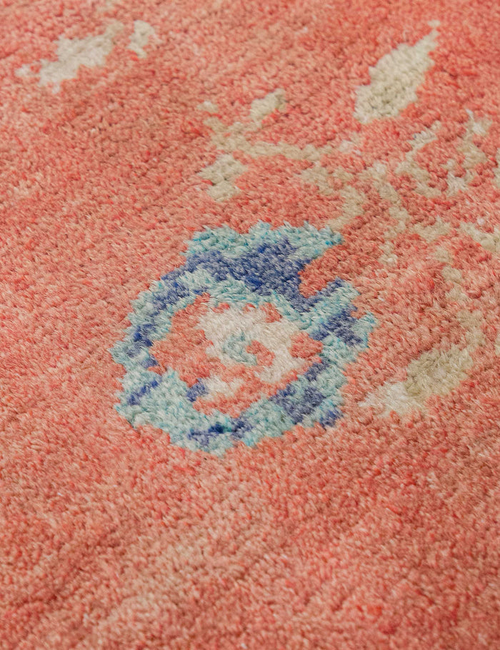 Vintage Turkish Hand-Knotted Wool Mini Rug No. 331, 1'7" x 3'6"