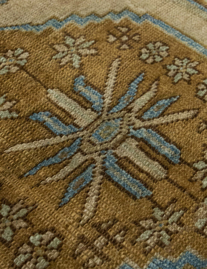 Vintage Turkish Hand-Knotted Wool Mini Rug No. 333, 1'4" x 2'9"