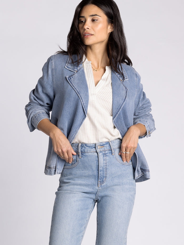#color_washed-denim