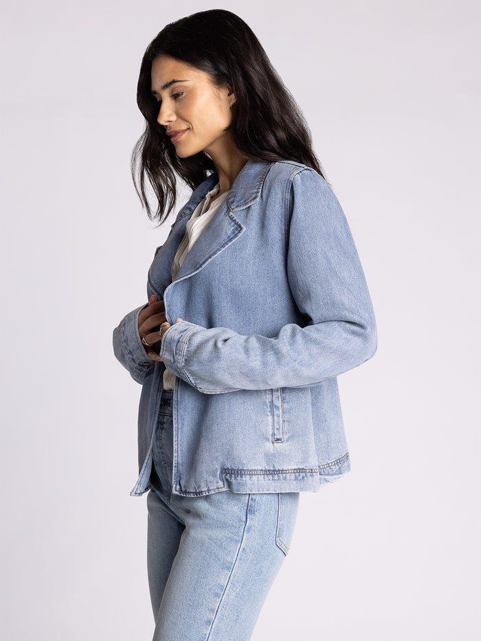 #color_washed-denim
