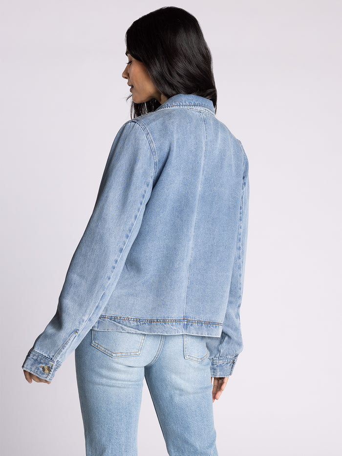 #color_washed-denim