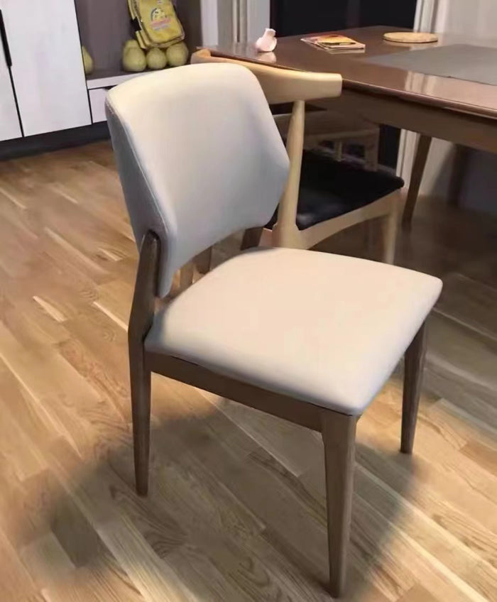 Walnut Solid Timber Dining Chair/Contemporary/Wood Legs