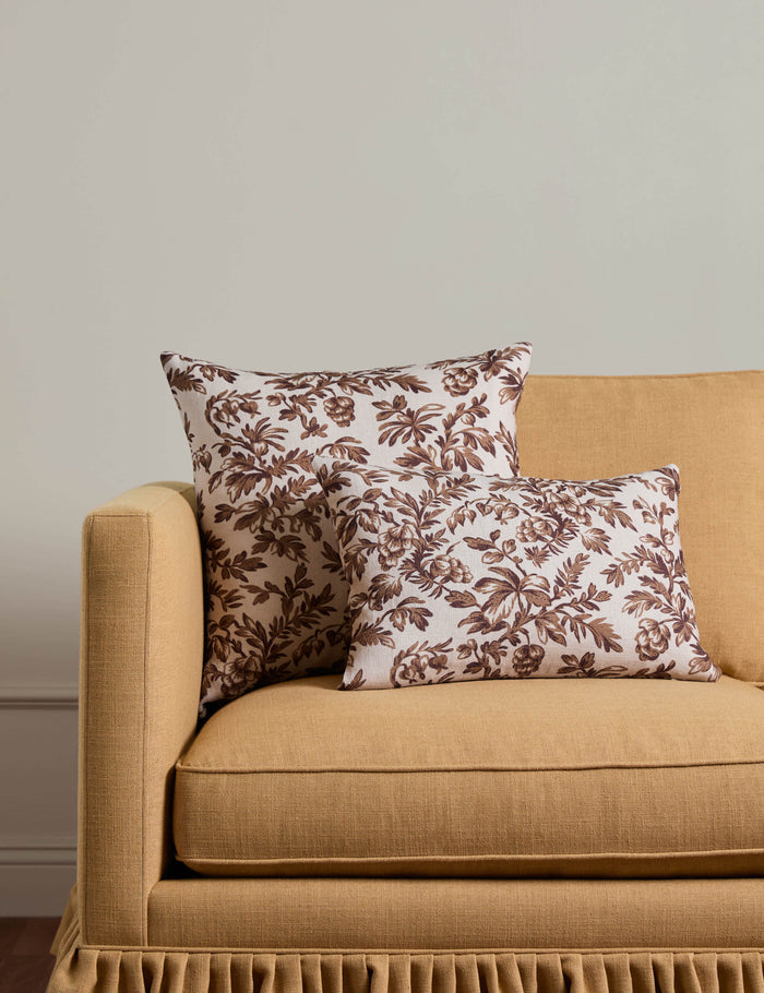#color::brown #style::lumbar #style::square