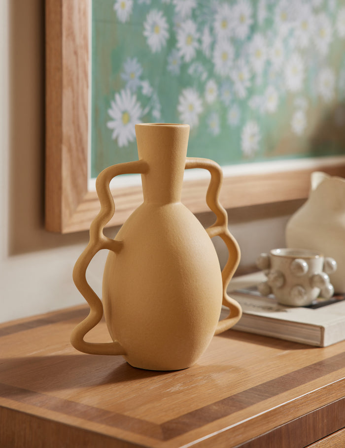 #color::wheat | Zayden coil handle ceramic vase