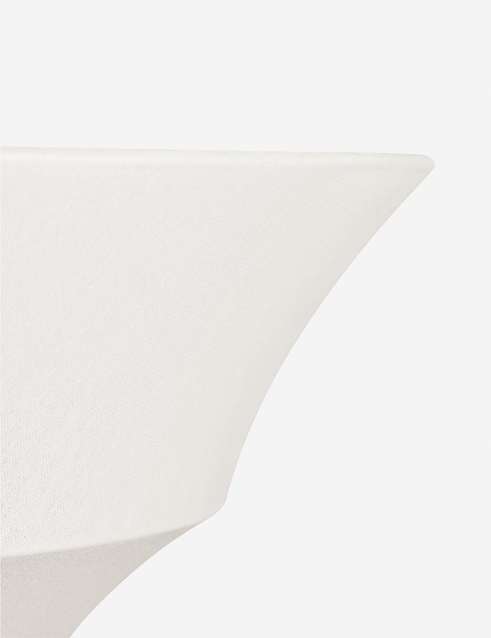 #color::white #size::24-dia